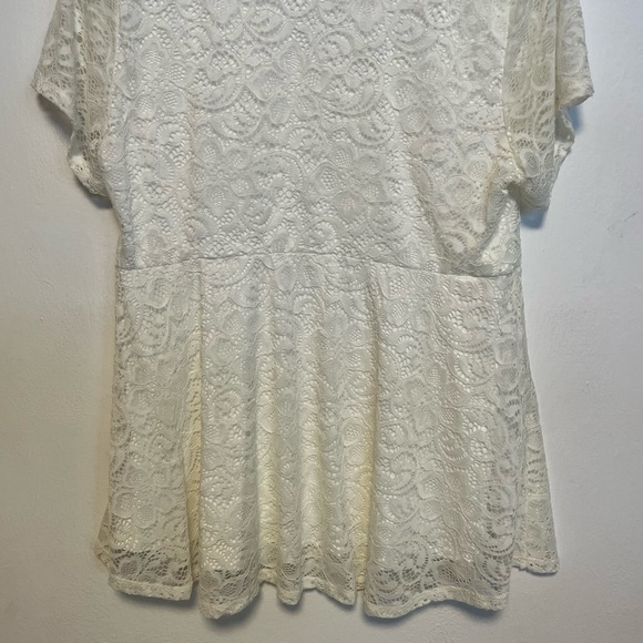 TORRID Lace Short Sleeve Top - Picture 12 of 12